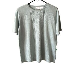 Alfred Dunner Women's Size L Short Sleeve Sweater Knit Blouse Pale Blue NWT